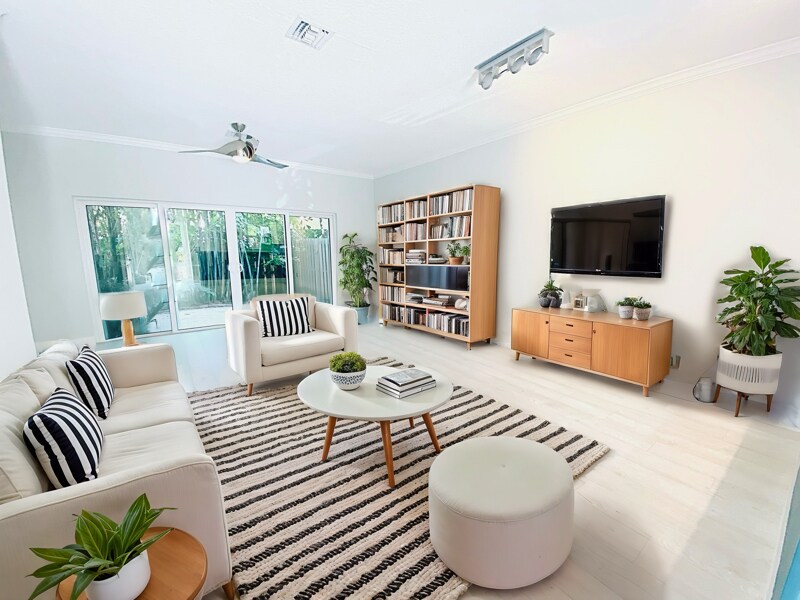 835 NE 19th Ave in Fort Lauderdale, FL - Building Photo