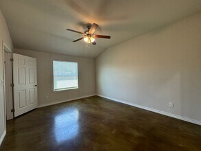 108 Lowes Blvd in Killeen, TX - Building Photo - Building Photo