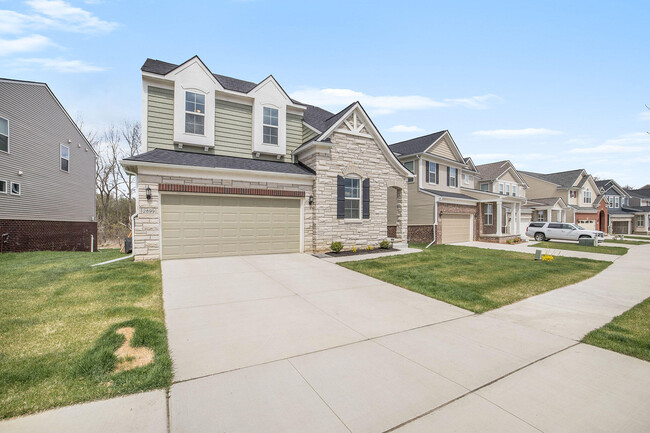 property at 2899 Dillon Dr