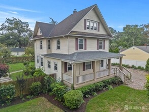 1237 S 10th St in South Plainfield, NJ - Building Photo - Building Photo