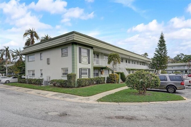 property at 1433 S Belcher Rd