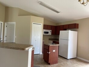 14 Poplar Ct in Ocala, FL - Foto de edificio - Building Photo