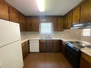 6107 Vinnie Dr in Valdosta, GA - Building Photo - Building Photo