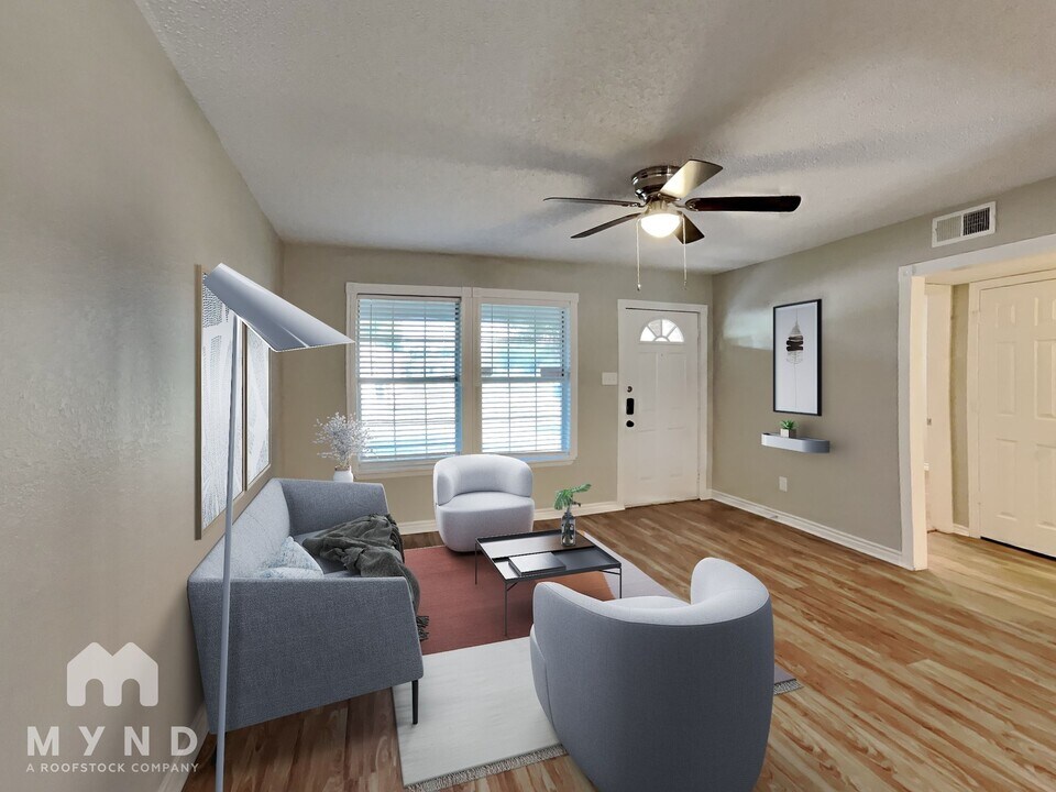 603 E Buffalo St in Forney, TX - Building Photo