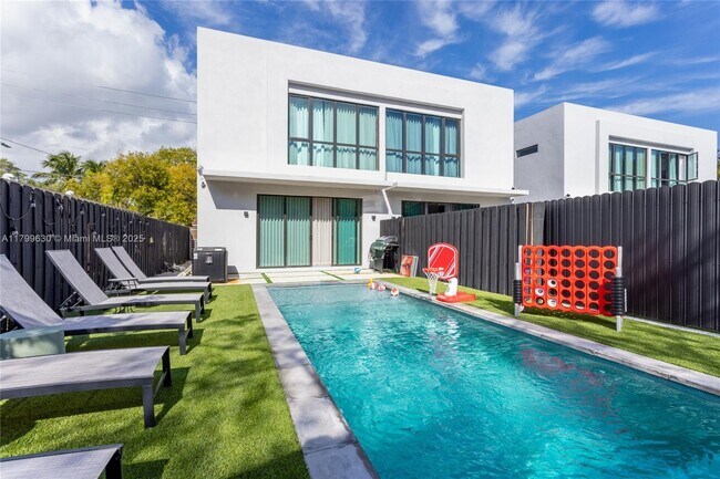 416 NW 52nd St in Miami, FL - Building Photo - Building Photo
