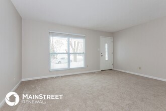 2464 Wharton Ct in Florissant, MO - Building Photo - Building Photo