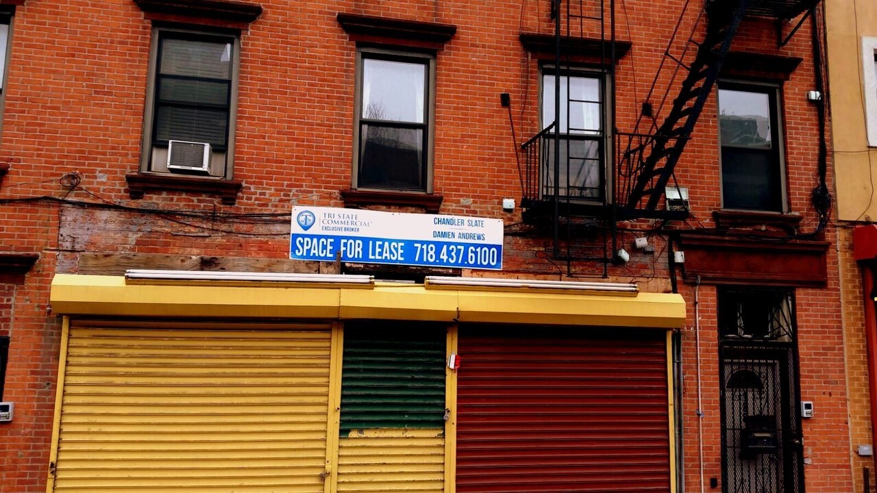 180 Hoyt St in Brooklyn, NY - Building Photo