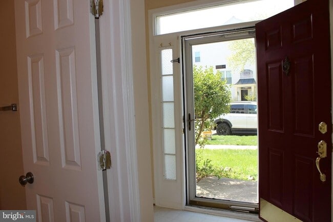 42856 Golf View Dr in Chantilly, VA - Building Photo - Building Photo