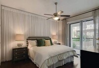 801 Town & Country Ln photo'