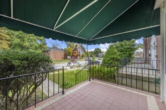1728 Aberdeen Rd in Towson, MD - Foto de edificio - Building Photo