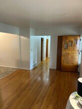 203 N 7th St-Unit -B in Mascoutah, IL - Building Photo - Building Photo