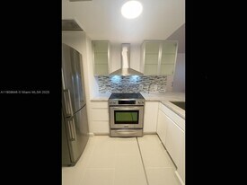 1242 Drexel Ave in Miami Beach, FL - Building Photo