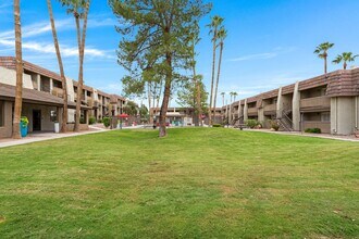 Verde Apartments in Tucson, AZ - Foto de edificio - Building Photo