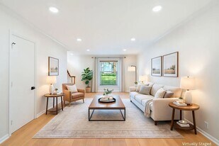 5025 Hillsboro Pike in Nashville, TN - Building Photo