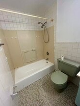 5 Louisburg Sq in Nashua, NH - Building Photo - Building Photo