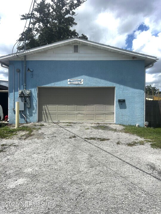 1968 Retaw St in Jacksonville, FL - Building Photo