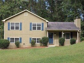 570 Remington Ln in Acworth, GA - Building Photo