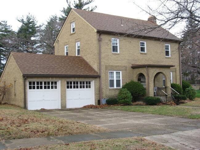 property at 512 Virginia Ave