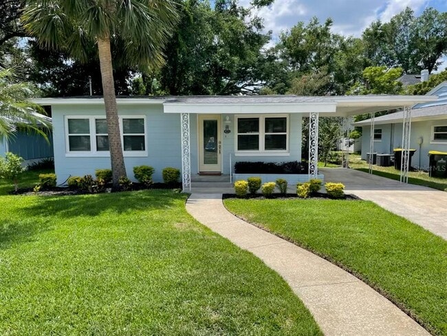 property at 624 5th St
