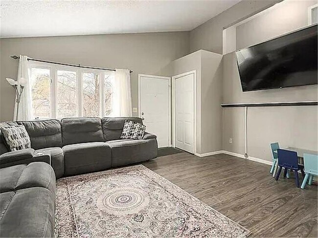 1068 122nd Ave NW in Minneapolis, MN - Building Photo - Building Photo