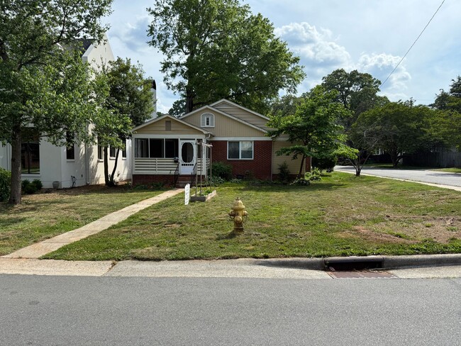 property at 2302 Chesterfield Ave