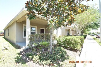 1603 Acadia Harbor Pl in Brandon, FL - Foto de edificio - Building Photo