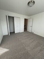 7317 30th St S in Fargo, ND - Building Photo