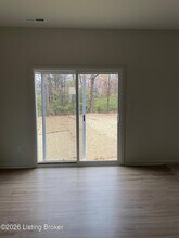 7611 Fair Ln in Louisville, KY - Building Photo - Building Photo