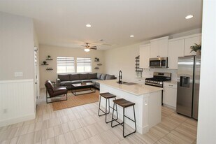 131 Furlong Dr in Georgetown, TX - Building Photo