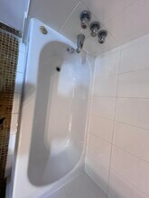 Château Latour in Montréal, QC - Building Photo - Building Photo