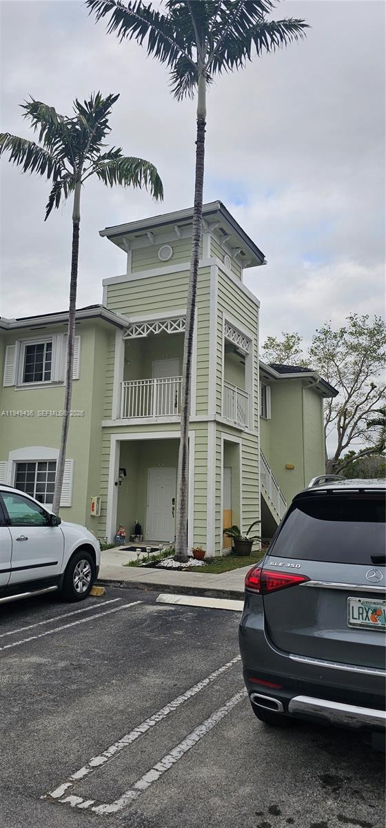 2711 NE 4th St in Homestead, FL - Building Photo - Building Photo