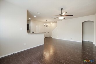 290 Rosalie Dr in New Braunfels, TX - Building Photo - Building Photo