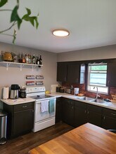 4616 Taylor St NE in Minneapolis, MN - Building Photo - Building Photo