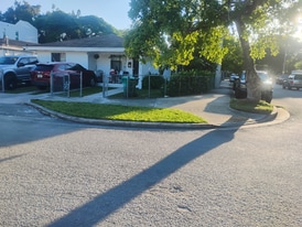 550 NW 58th St in Miami, FL - Building Photo