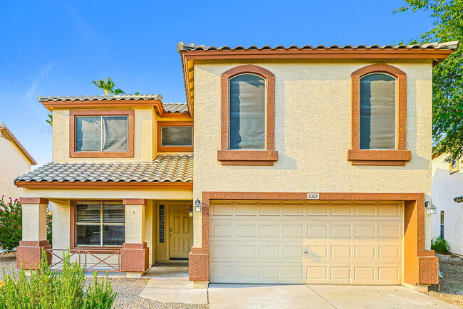 9309 E Oro Ave