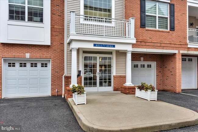 property at 4023 Derby Ct