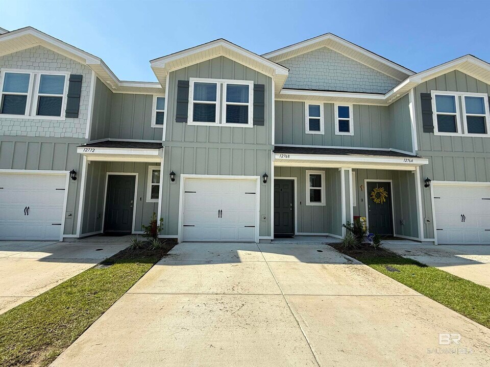 12768 Philadelphia Blvd in Spanish Fort, AL - Building Photo