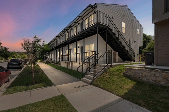 property at 3124 Lubbock Ave
