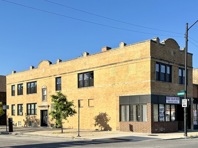 property at 1605 N McVicker Ave