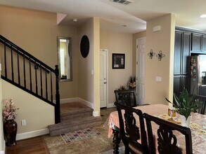 913 Blossom Rock Ln in Folsom, CA - Building Photo - Building Photo