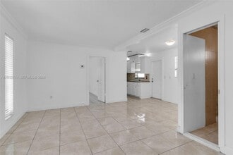 1101 SW 17th Ave in Miami, FL - Foto de edificio - Building Photo