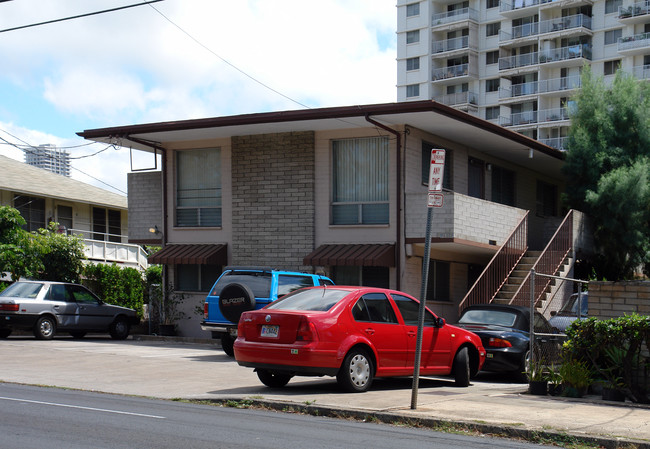 2816 Date St in Honolulu, HI - Building Photo - Building Photo