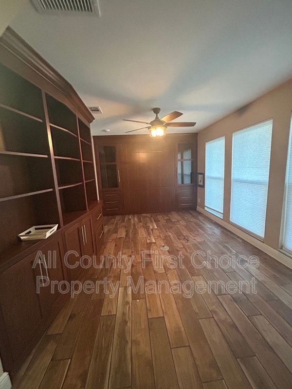 8303 Monarch Cir in Seminole, FL - Building Photo - Building Photo