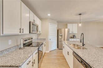 20675 Mercury Dr in Robertsdale, AL - Building Photo - Building Photo