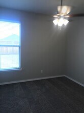 1705 99th Pl in Lubbock, TX - Foto de edificio - Building Photo