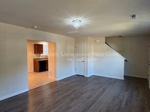 1209 Sweetgrass St in Knightdale, NC - Building Photo - Building Photo