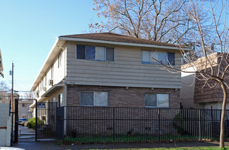 3317 W St in Sacramento, CA - Building Photo - Building Photo