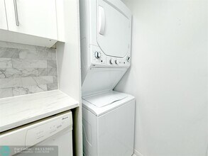 11508 Royal Palm Blvd in Coral Springs, FL - Building Photo - Building Photo