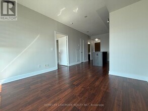 35 Brian Peck Crescent in Toronto, ON - Building Photo - Building Photo