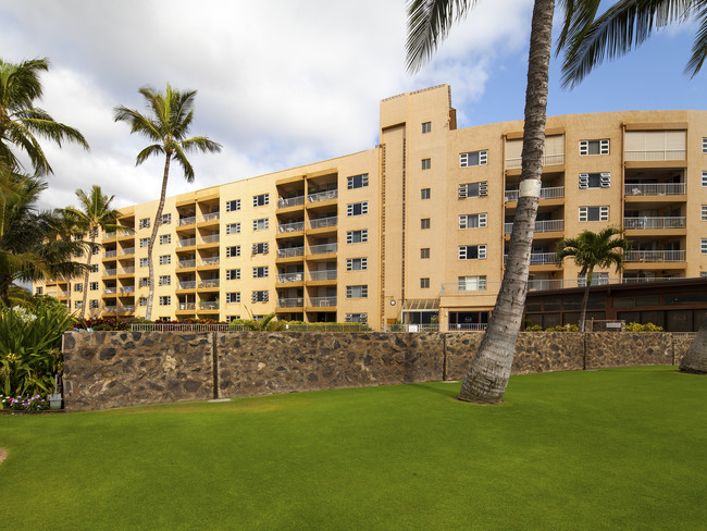 Menehune Shores in Kihei, HI - Building Photo - Building Photo